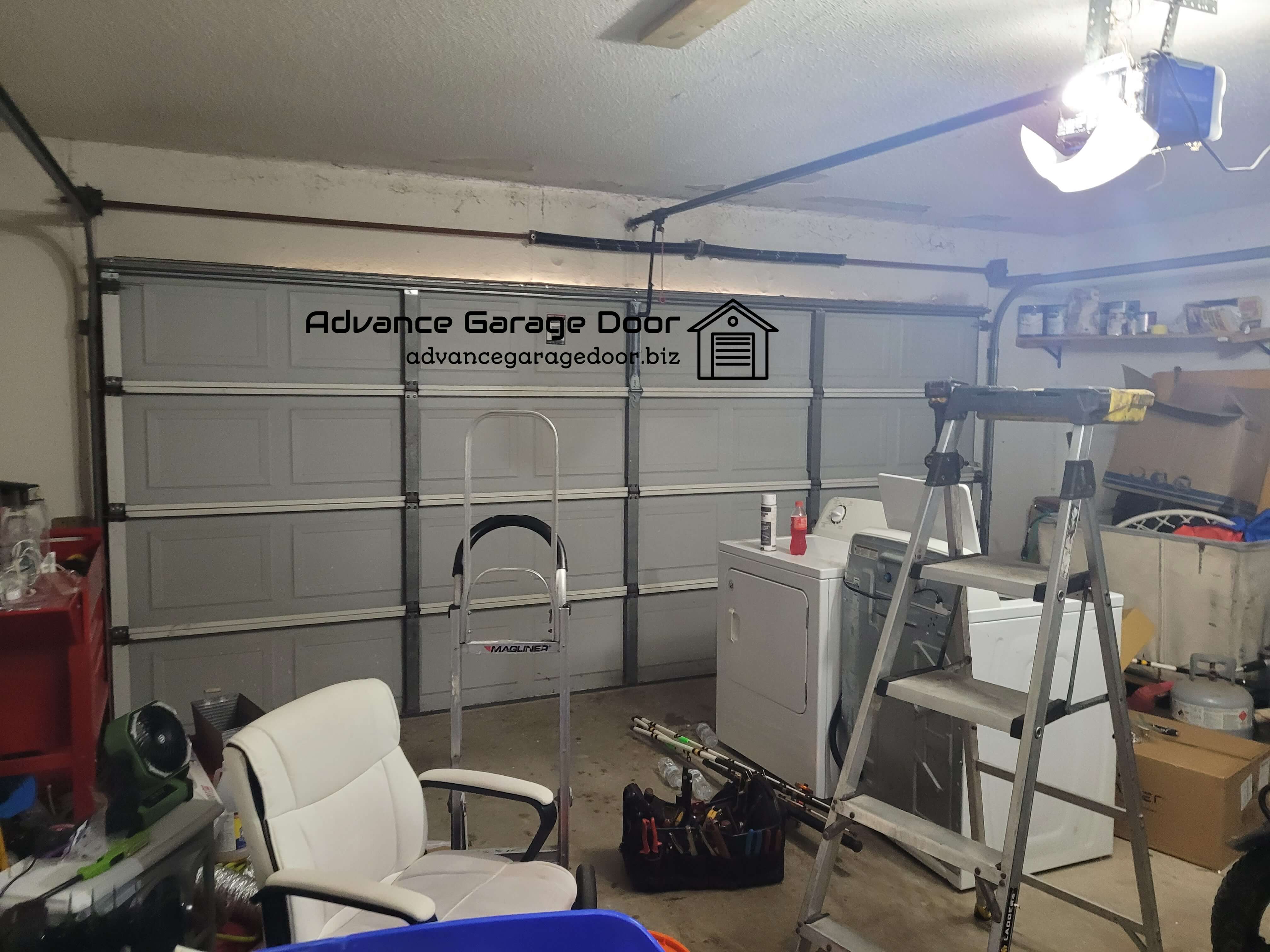 advancegaragedoor.biz_chamberlain_garage_door_opener_repair